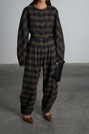 חליפת פטיסר חליפה חום GOVANA