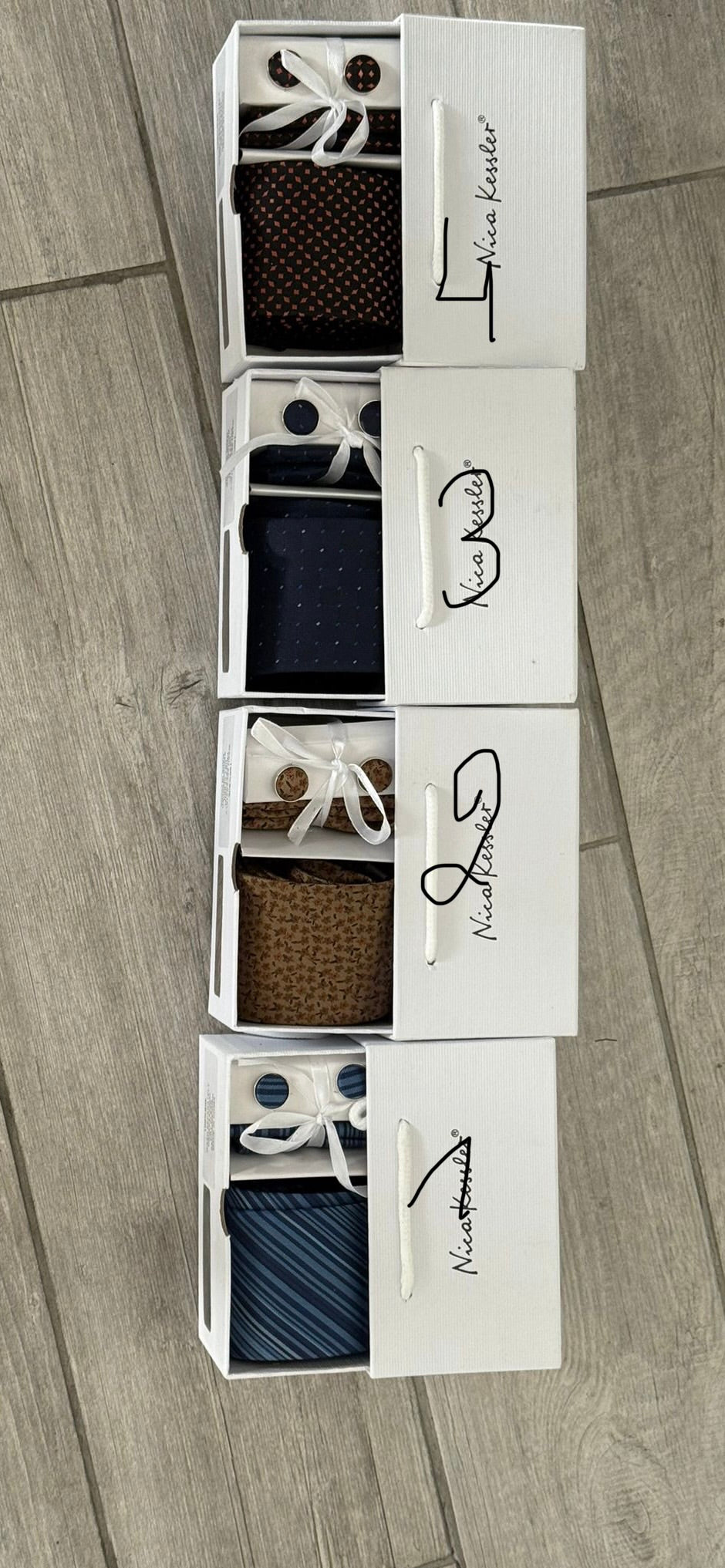 עניבת ריף עניבה טיאגו