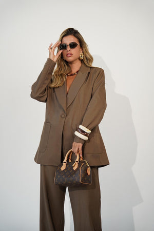 חליפת מוניק חליפה RFA