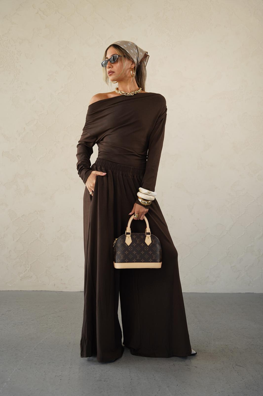 חליפת אייבי חליפה O.S חום RFA