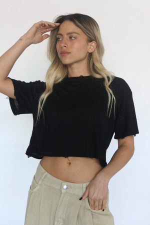 טישרט פשתן קרופ ניקי o-s שחור קסארה