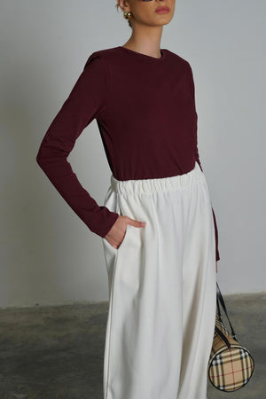 חולצת אייבורי חולצה בורדו GOVANA