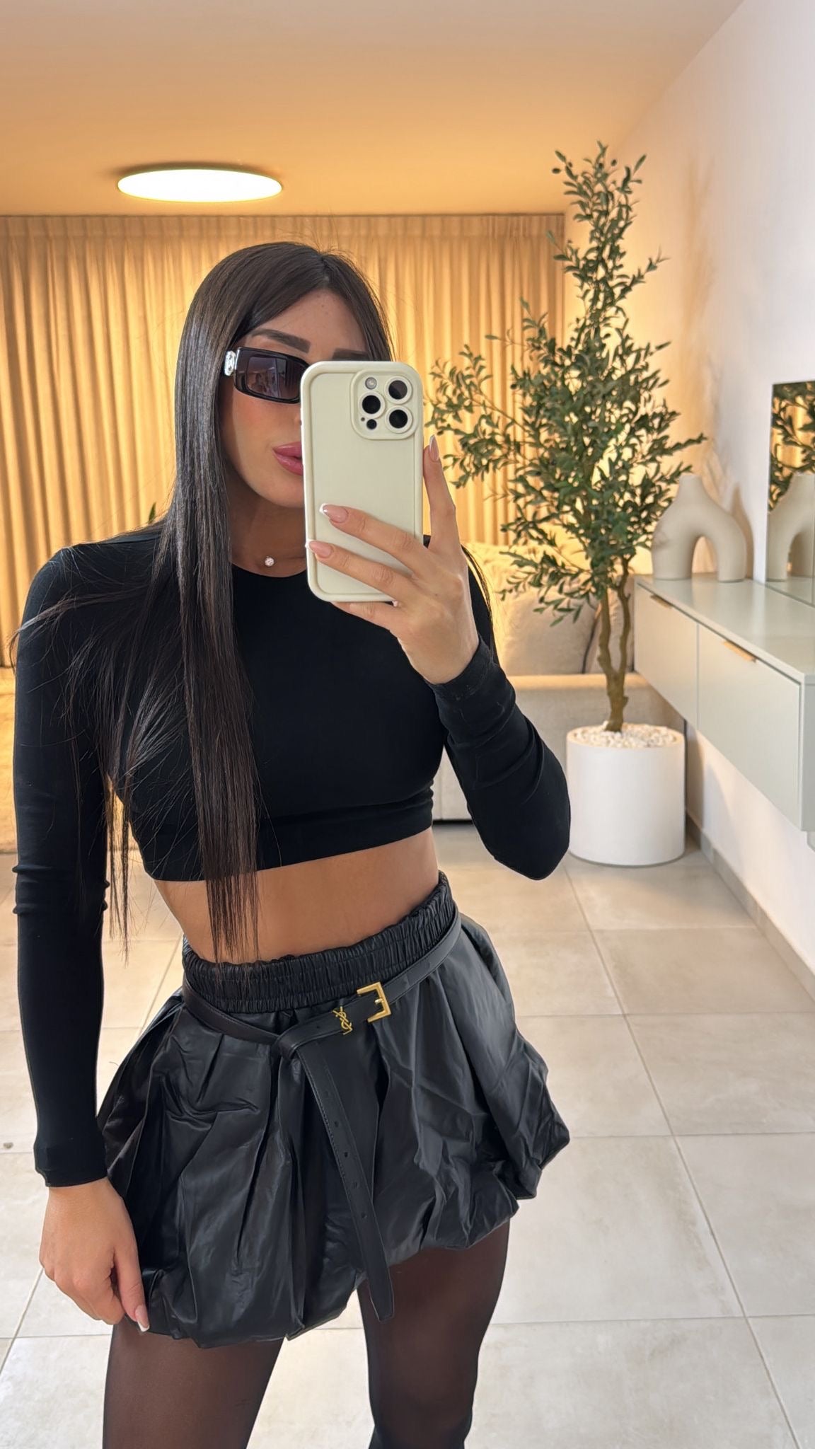 חצאית בלון דמוי עור חצאית שחור O.S גליתה