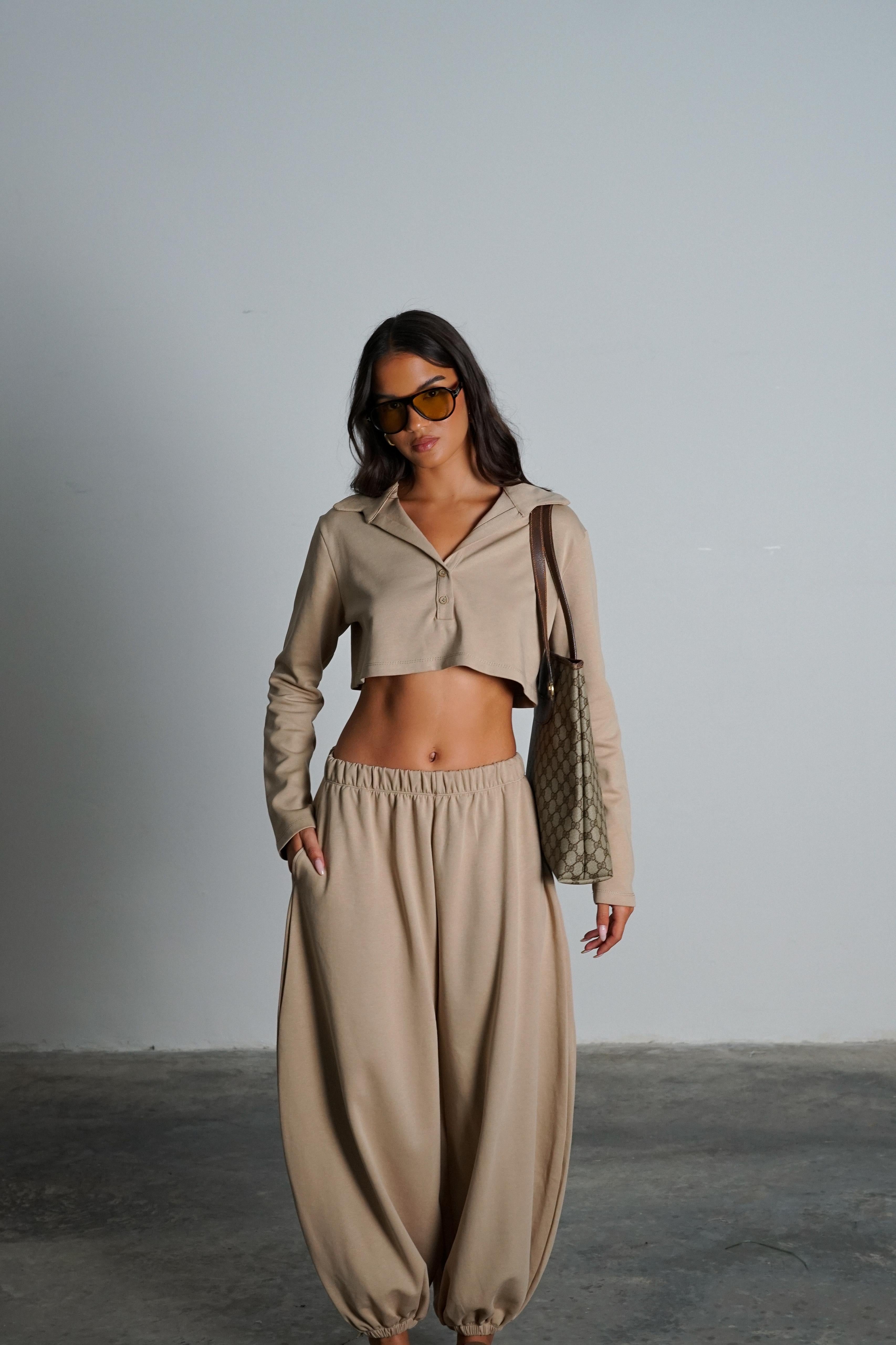 חליפת בלומה