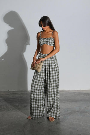 חליפת ניקולטה חליפה GOVANA