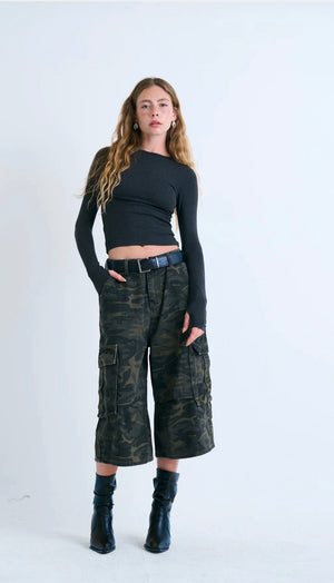 מכנס גילי מכנס טיאגו