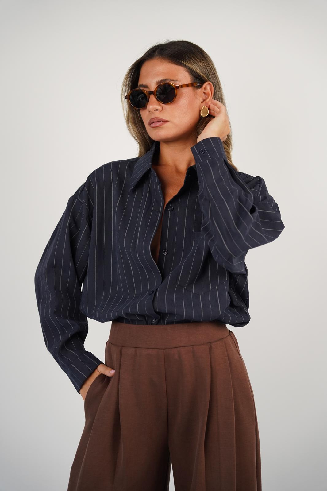 חולצת ונסה חולצה RFA