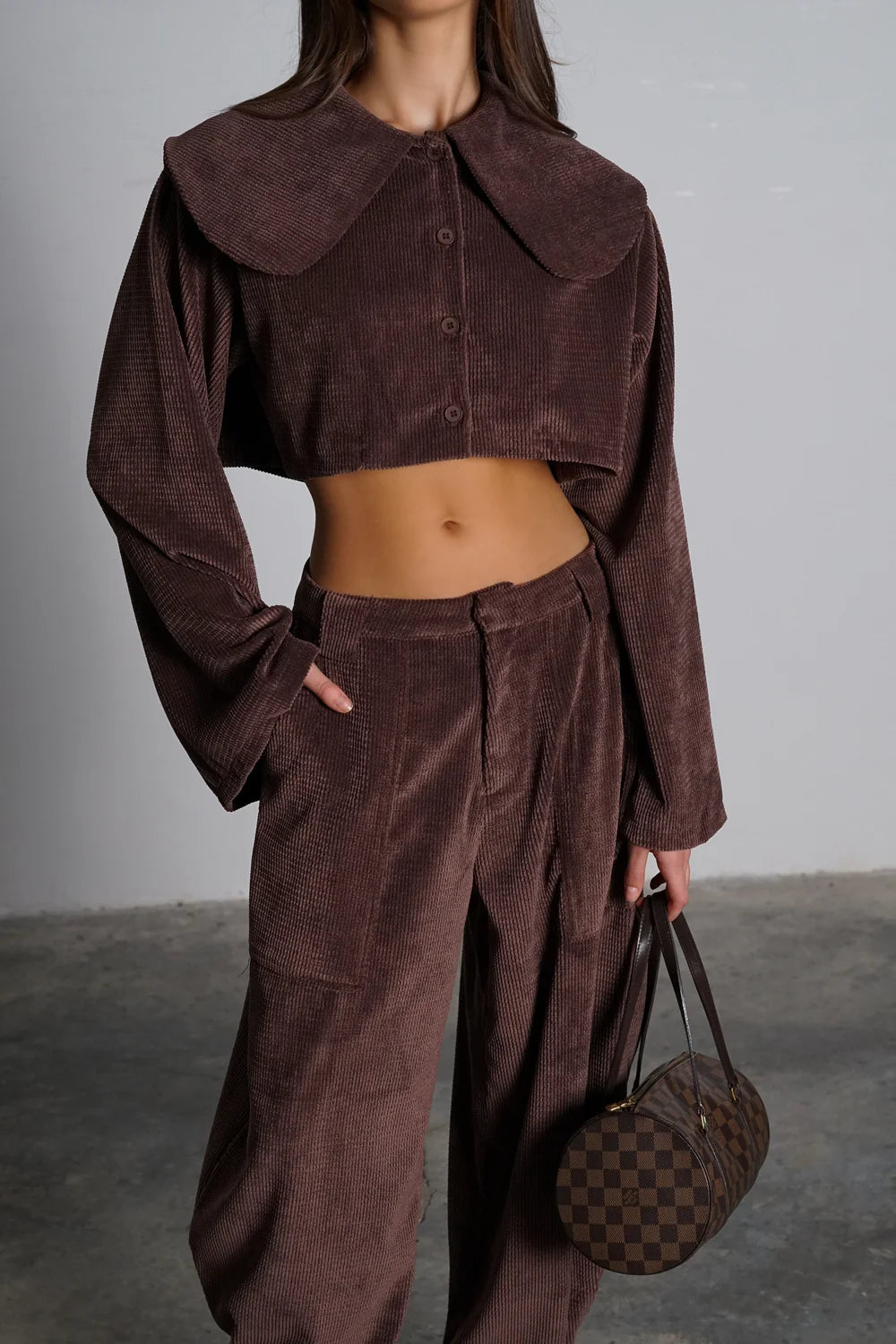 חליפת דראמר חליפה חום GOVANA