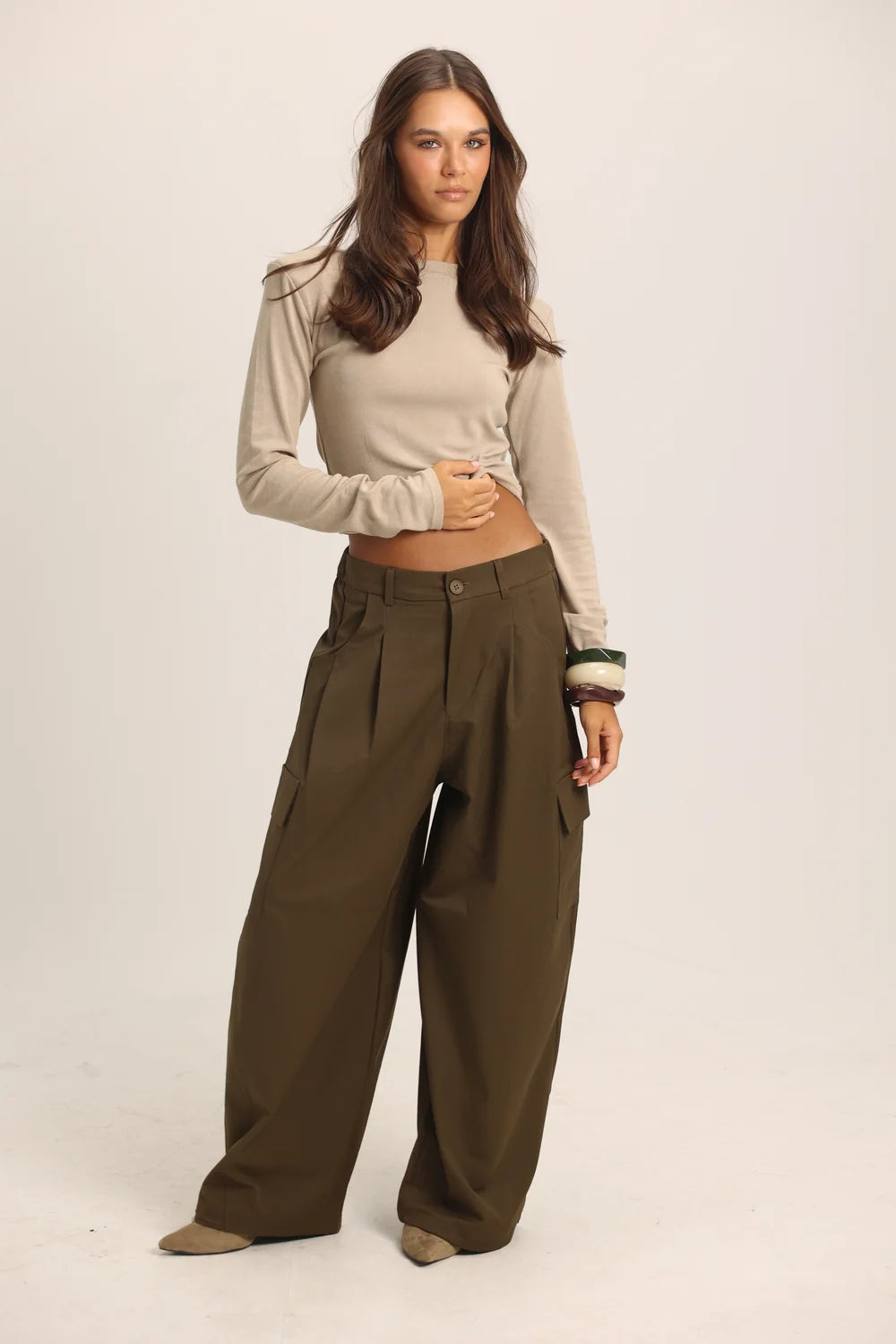 טי שירט טוליפ קרופ מבית RFA רק בשני בוטיק מעצבים