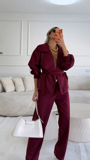 חליפת חן חליפה נטלי שווילי