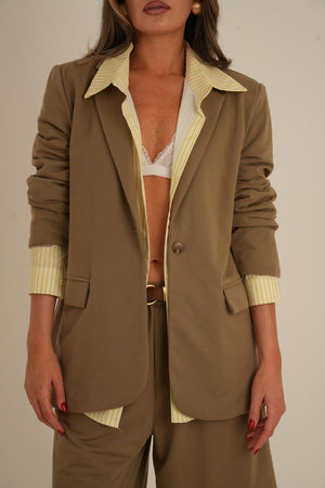 חליפת לואי חליפה בז' O.S RFA