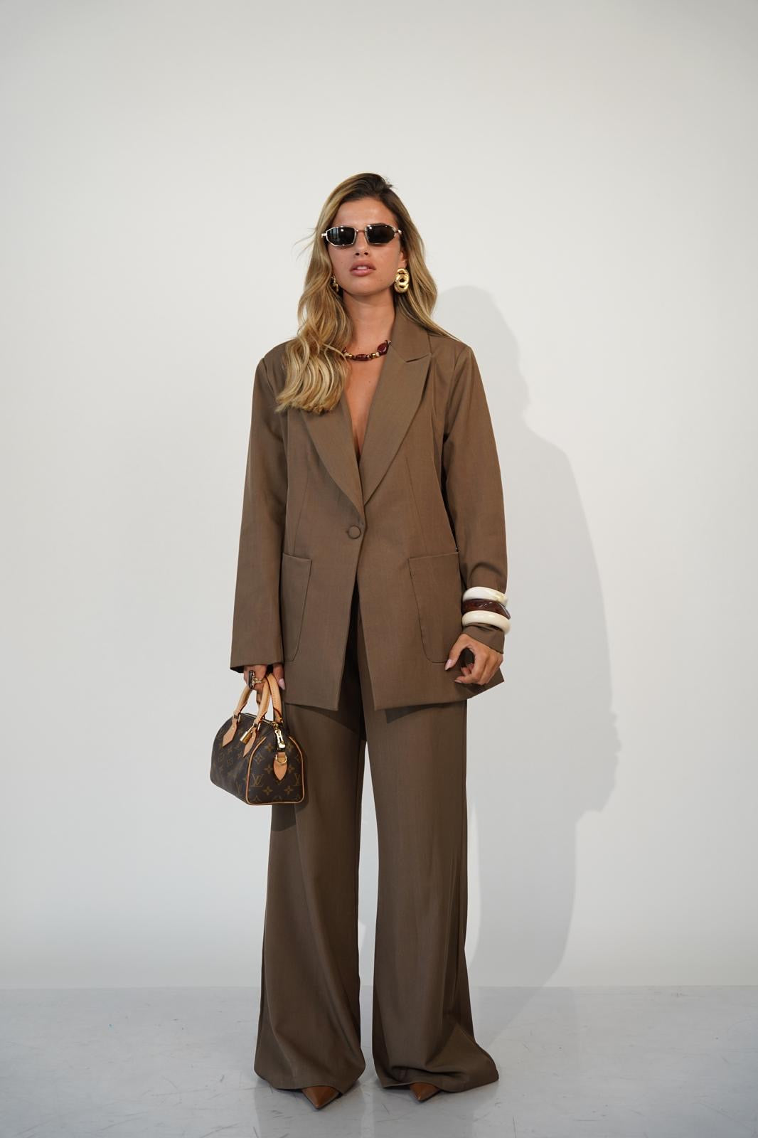 חליפת מוניק חליפה חום O.S RFA