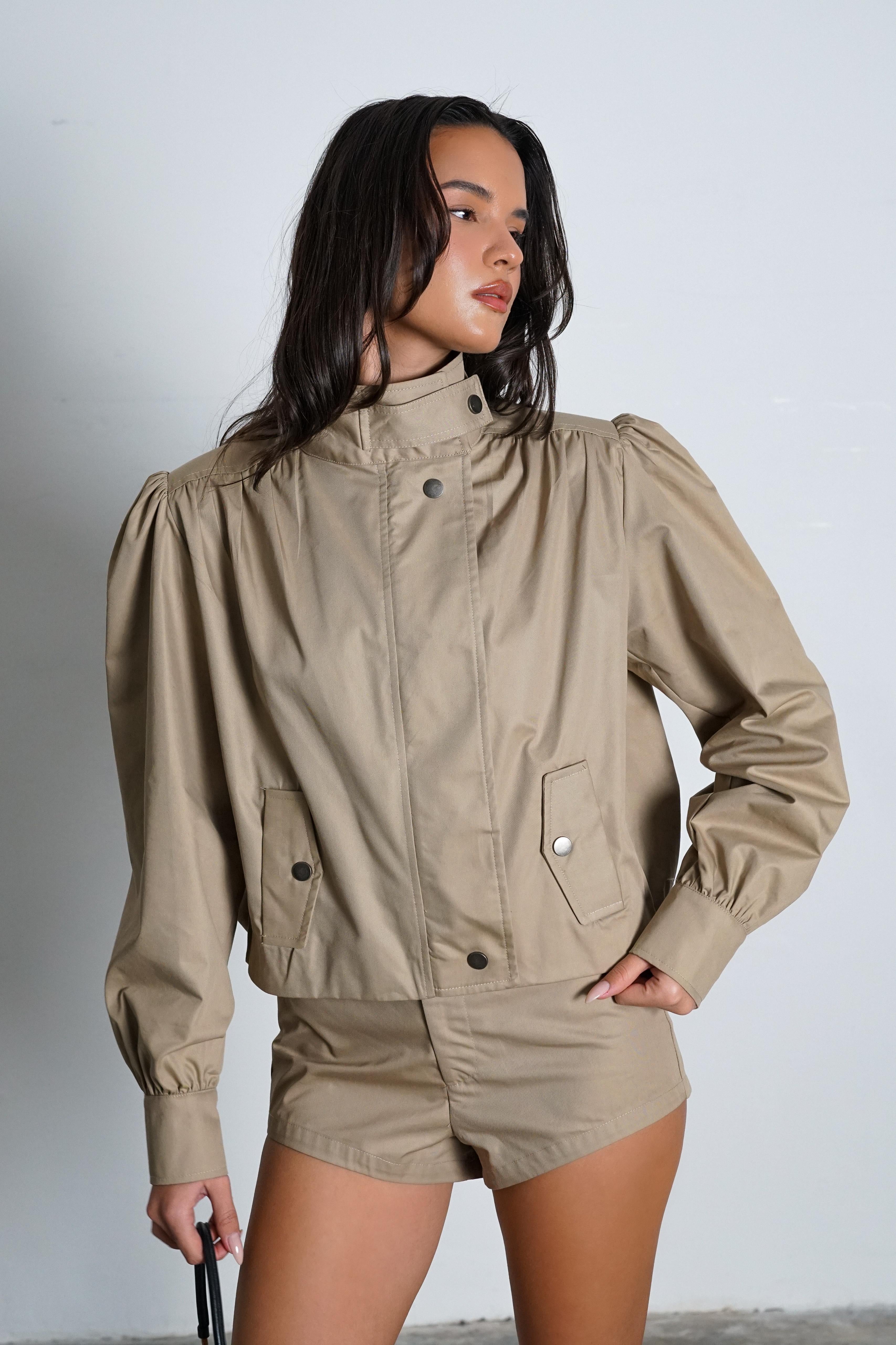 חליפת לירי חליפה קפה GOVANA