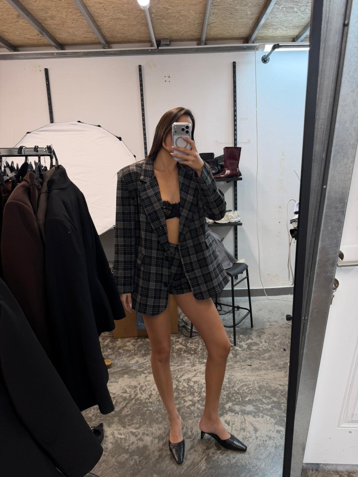 חליפת אדנטה חליפה שחור GOVANA