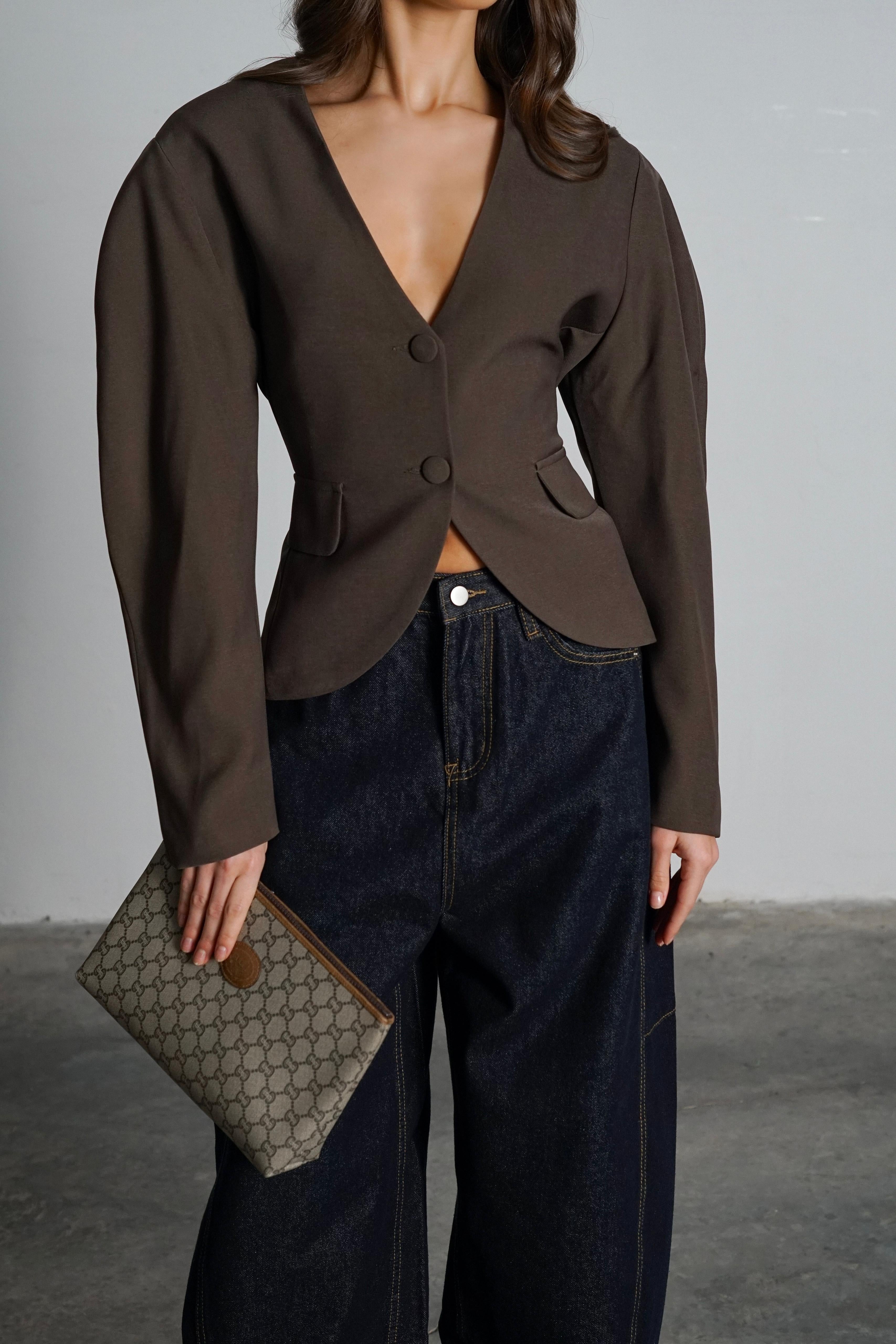 ג׳קט אמיליה ג'קט חום GOVANA