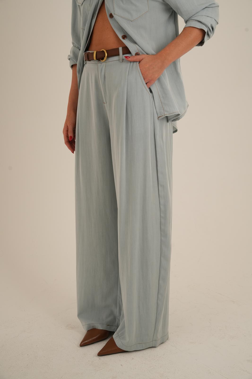 חליפת מייגן חליפה RFA