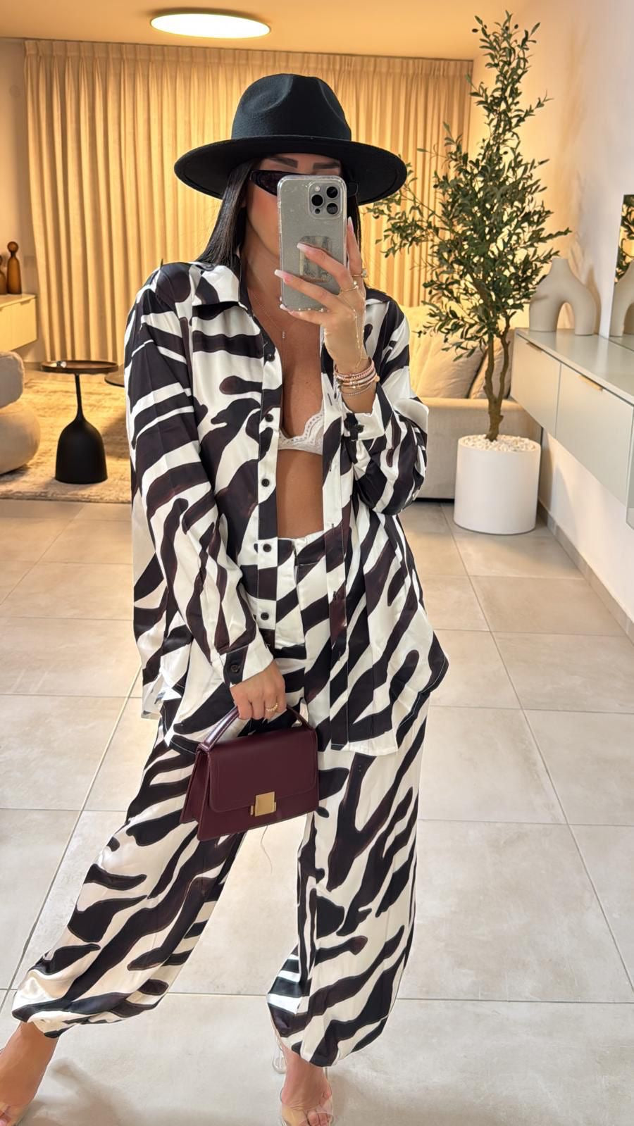 חולצת סאטן זברה