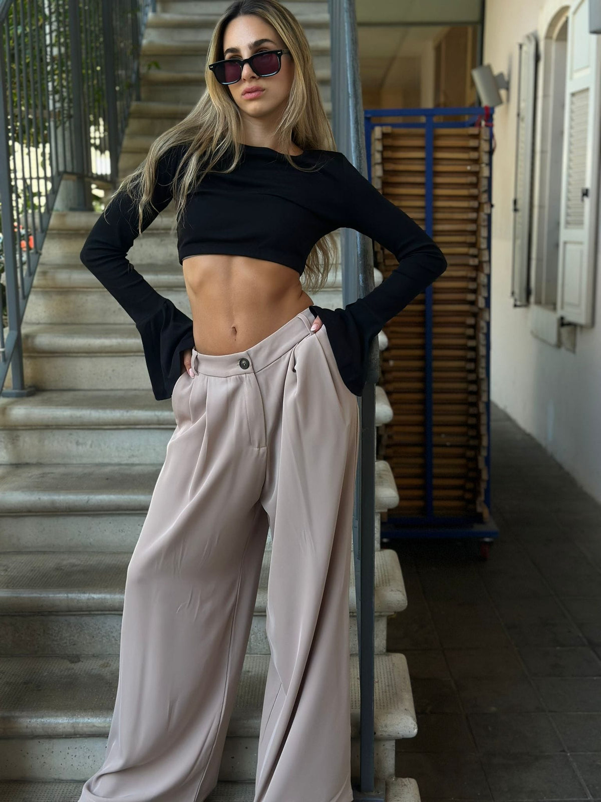 חולצת פעמון נוטי מבית L&B רק בשני בוטיק מעצבים