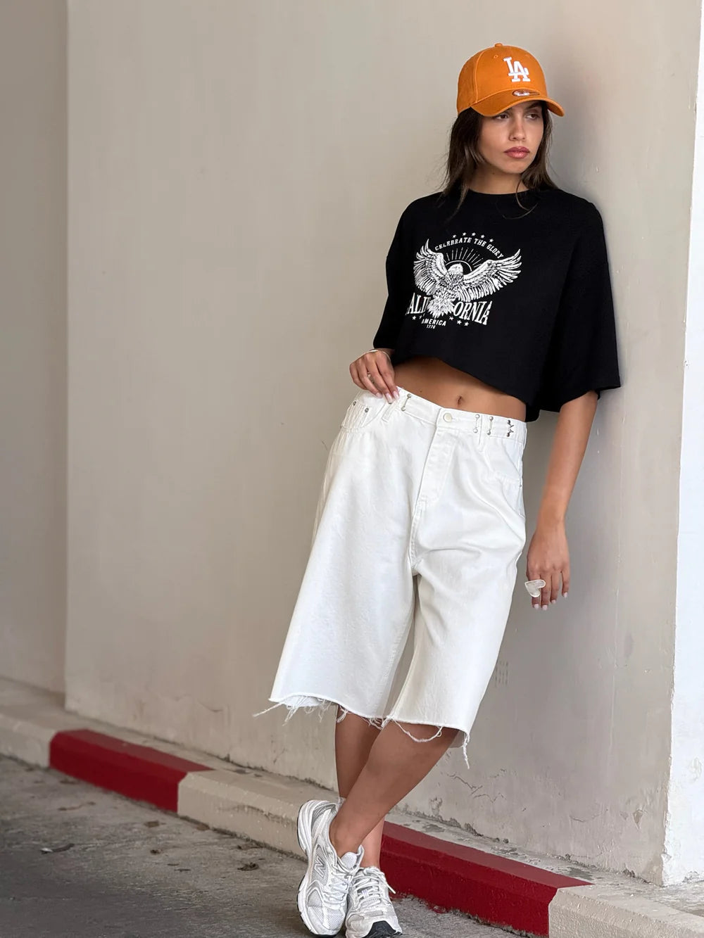 ברמודה ג׳ינס פולי ג׳ינס לבן טיאגו