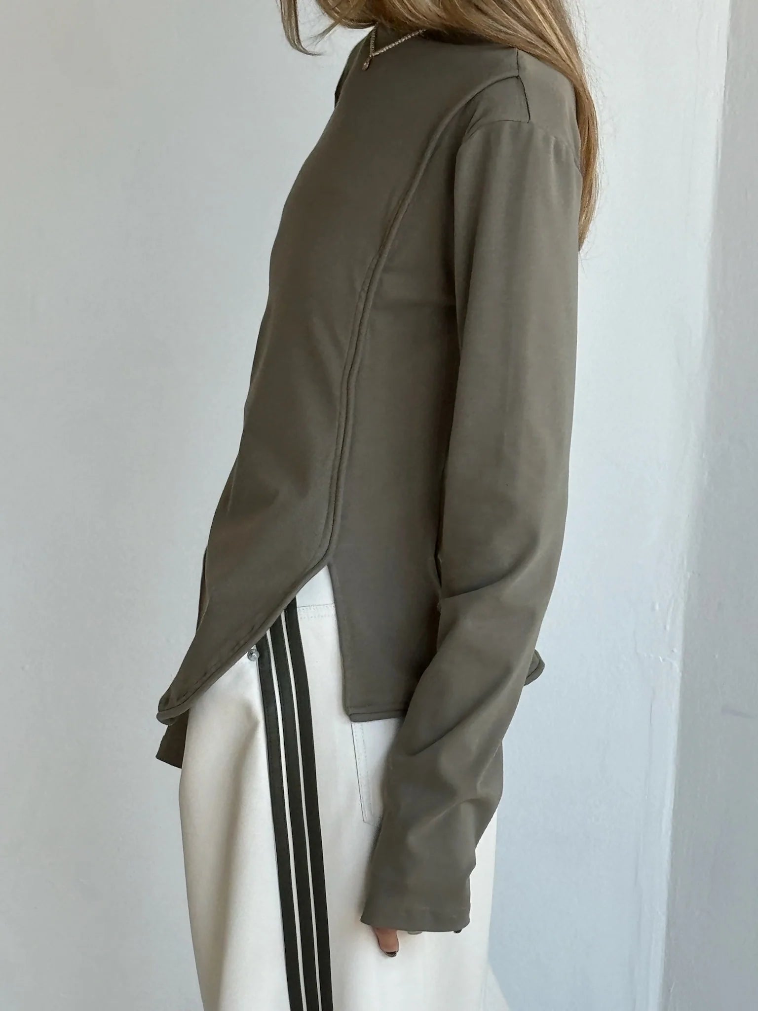 מכנס דמוי עור לורן מכנס זית טיאגו