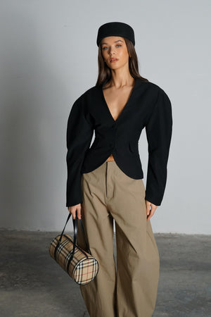 ג׳קט אמיליה ג'קט GOVANA