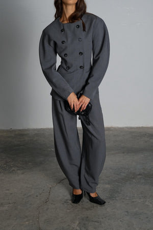 חליפת אופיליה חליפה GOVANA