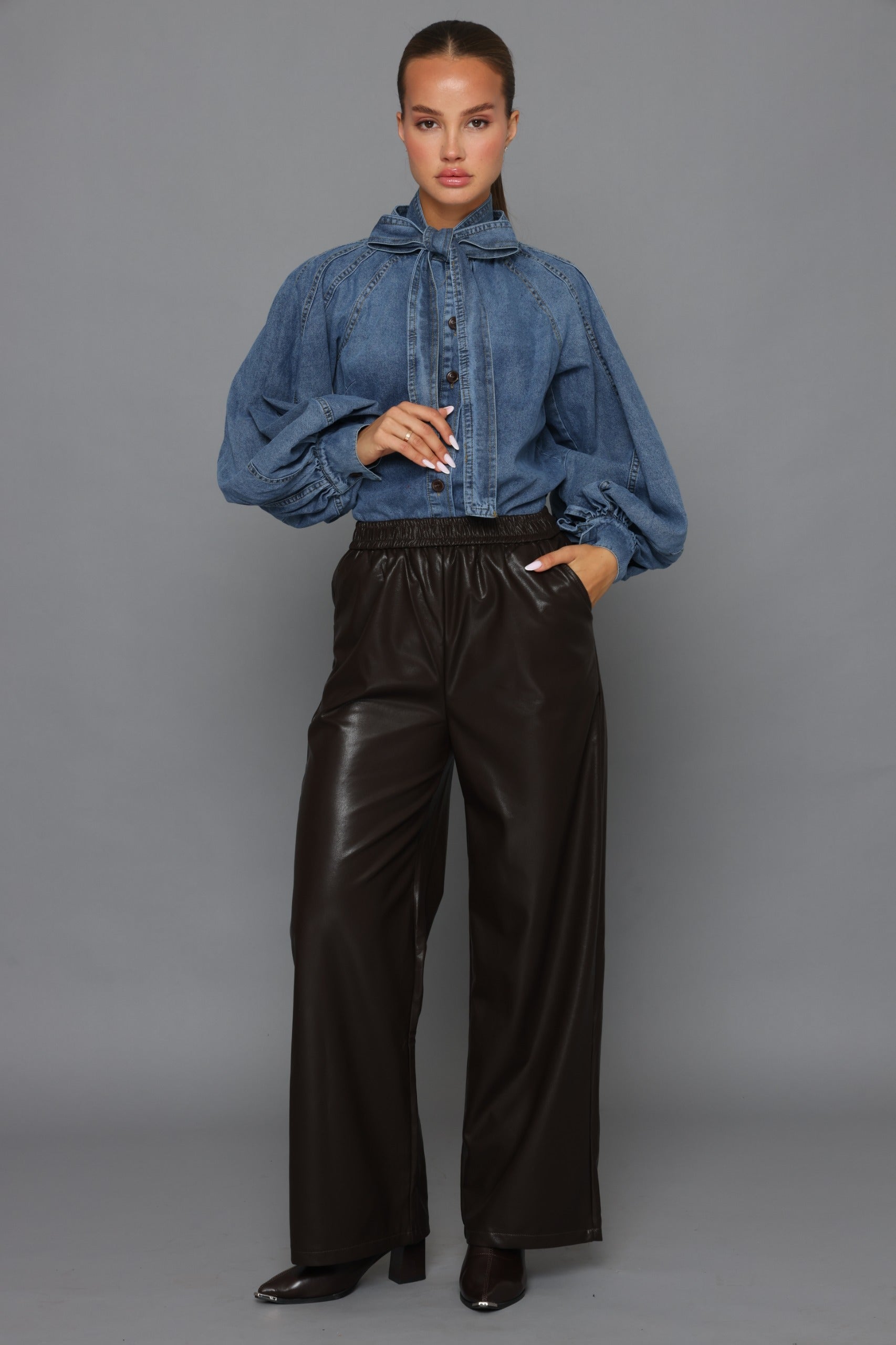 חולצת ג׳ינס שרוולים טפוחים חולצה קסארה