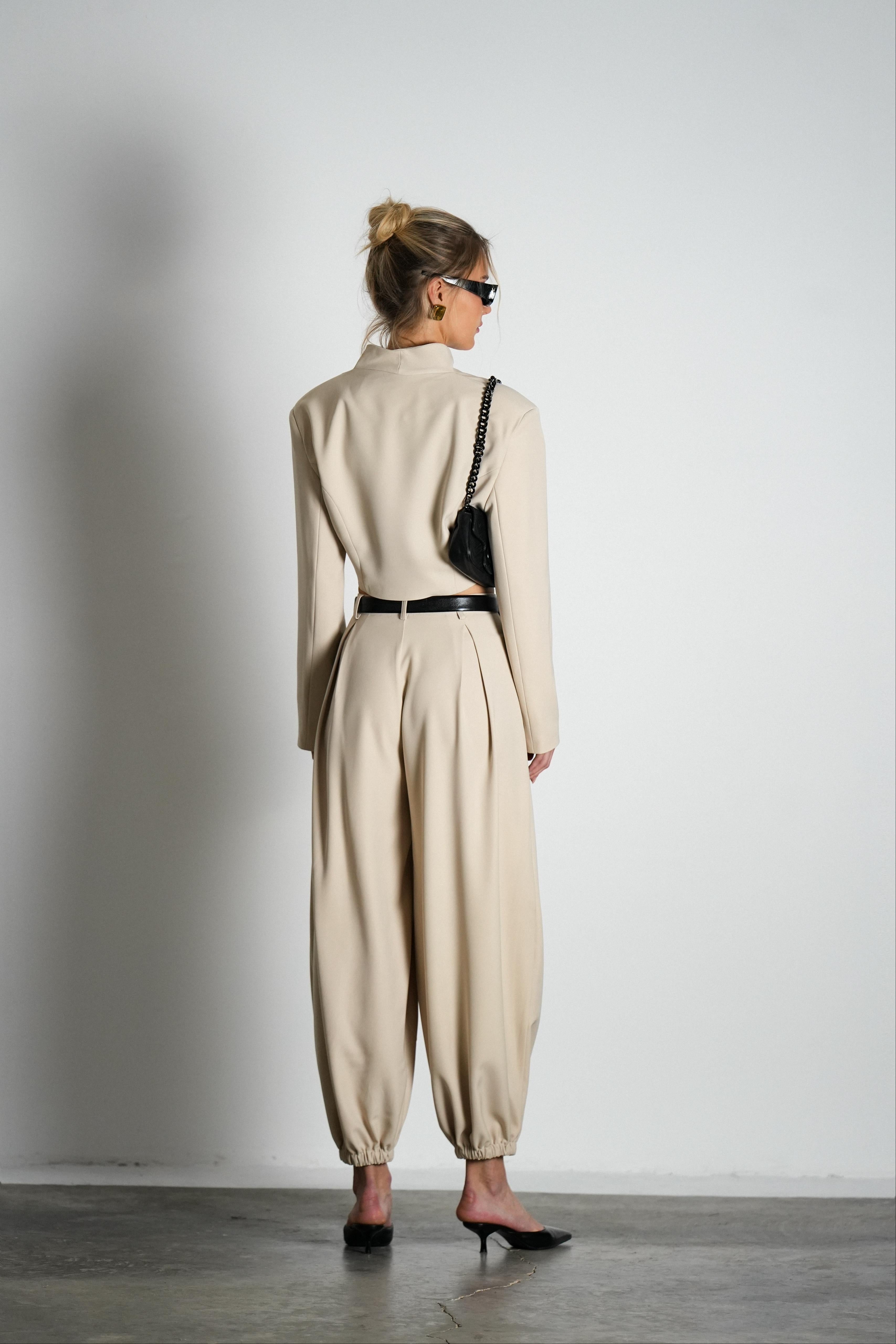 חליפת סיארה חליפה GOVANA