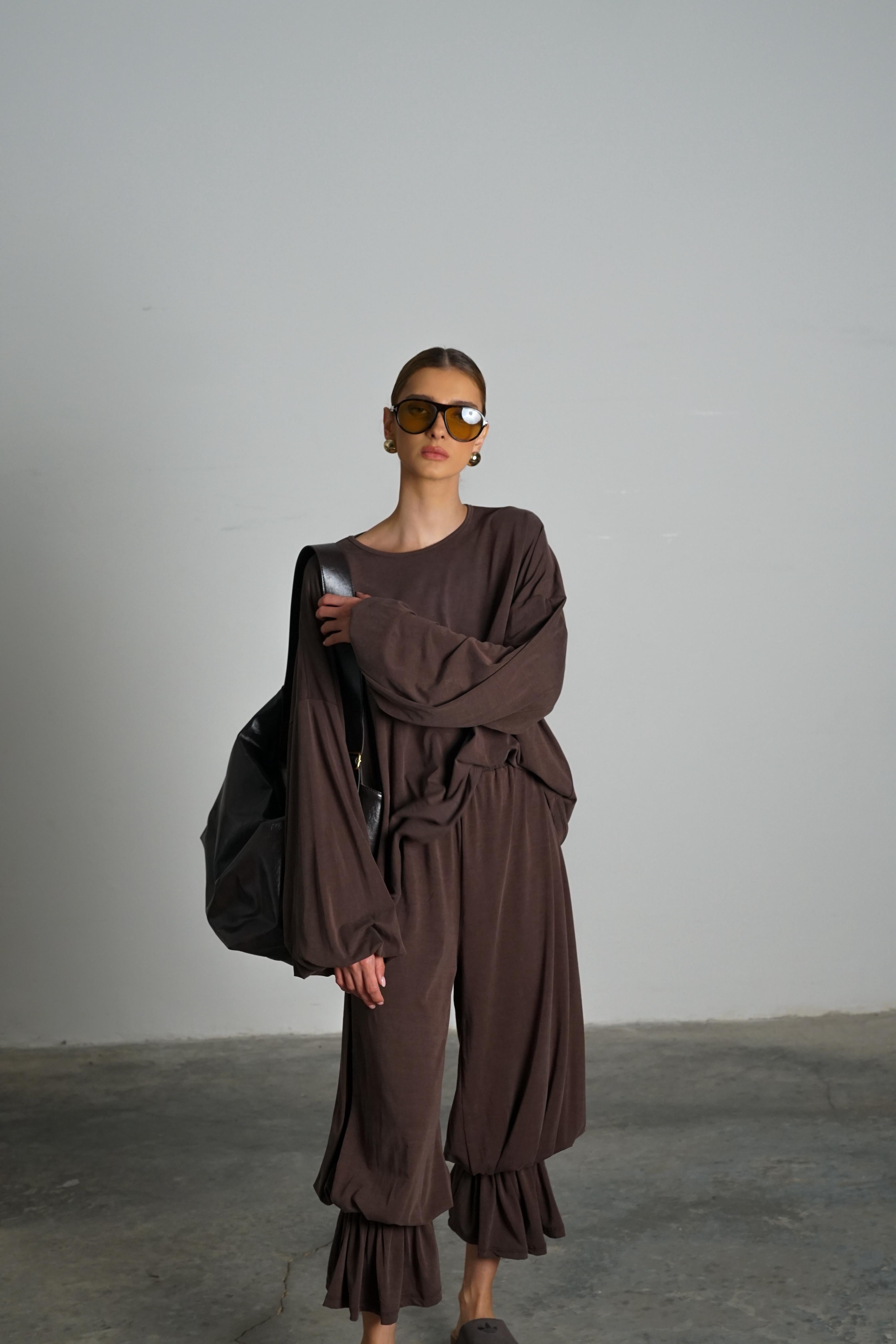 חליפת גאלה חליפה חום GOVANA