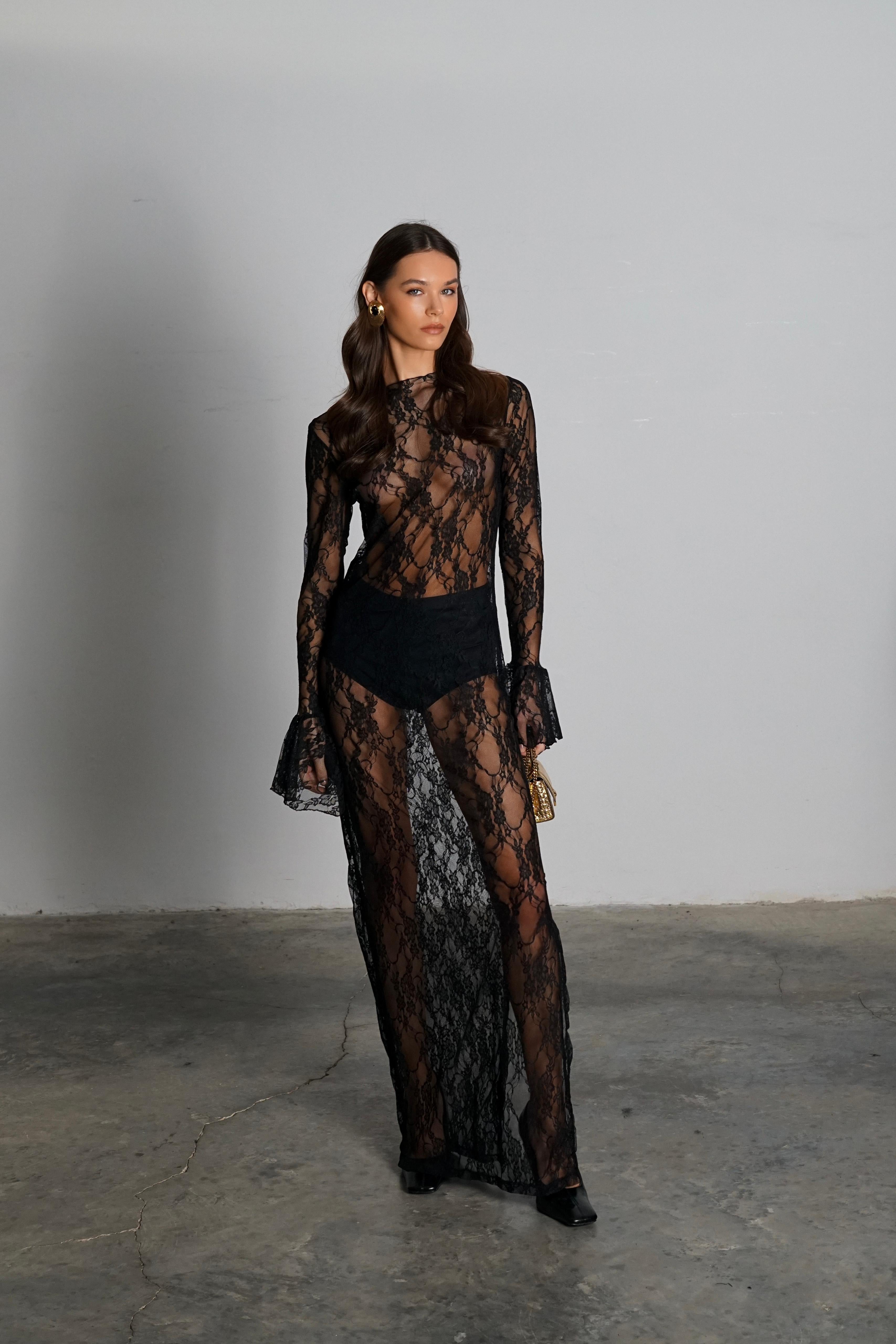 שמלת פיליפין שמלה GOVANA