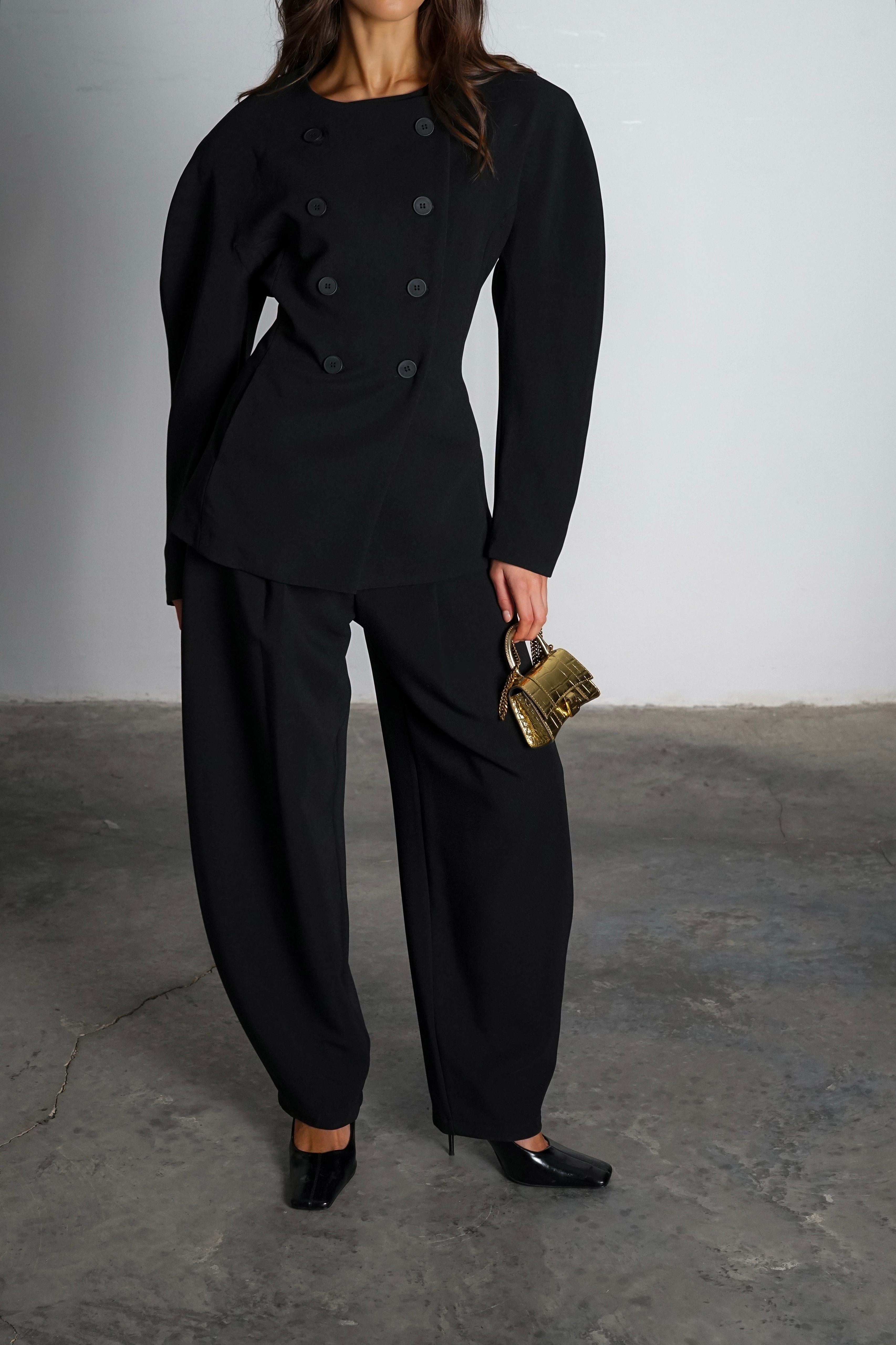 חליפת אופיליה חליפה GOVANA