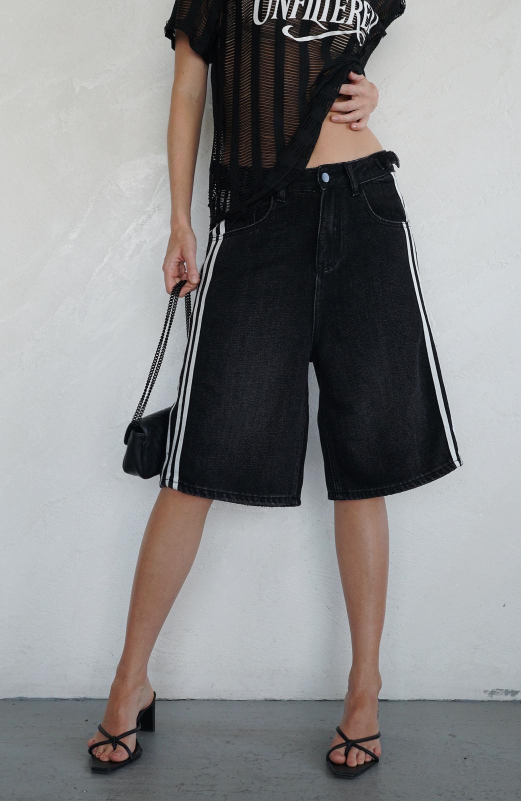 במודה ג׳ינס פסים