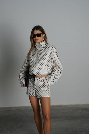 חליפת טומיק חליפה GOVANA