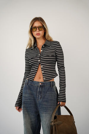 חולצת סריג רוזי חולצה RFA