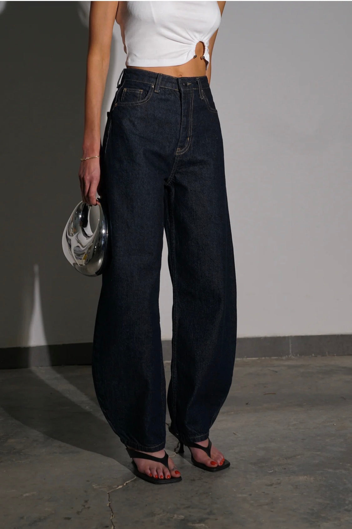 ג׳ינס קאפסולה ג׳ינס GOVANA