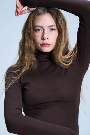 חולצת גולף טוני חולצה חום טיאגו