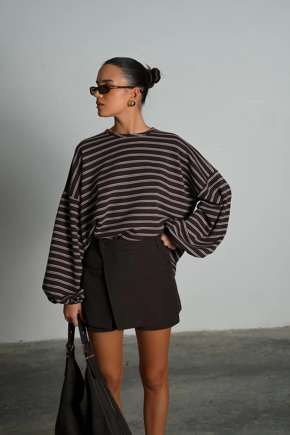 חולצת גוגו פס חולצה חום O.S GOVANA