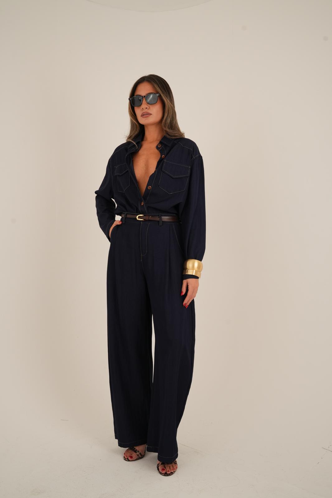 חליפת מייגן חליפה כחול נייבי RFA