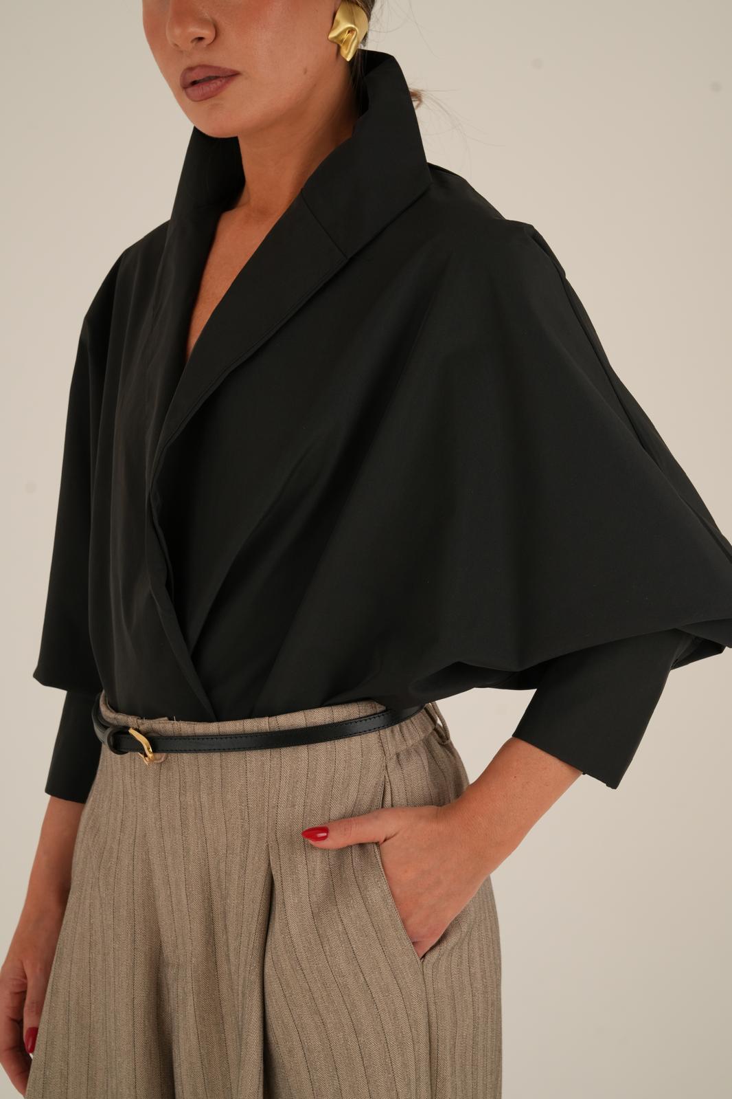 חולצת מעטפה שאנון חולצה שחור RFA